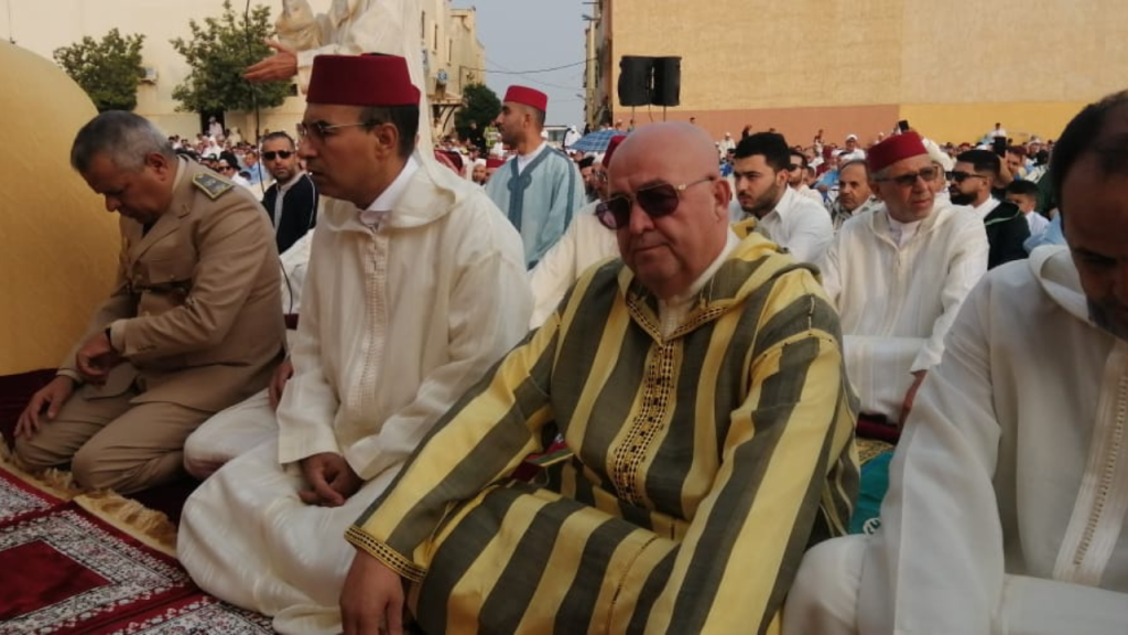 جريدة الاخبار 24 % - عامل الإقليم يترأس مراسيم إقامة صلاة عيد الأضحى المبارك بمصلى تازة العليا