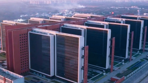 جريدة الاخبار 24 % - سورات دايموند بورس: أكبر مبنى مكتبي في العالم بحلول نوفمبر