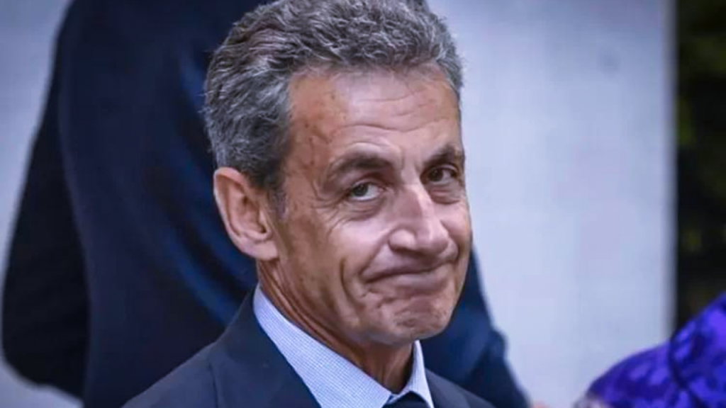 جريدة الاخبار 24 % - محاكمة الرئيس الفرنسي السابق نيكولا ساركوزي بتهمة تمويل غير قانوني من ليبيا