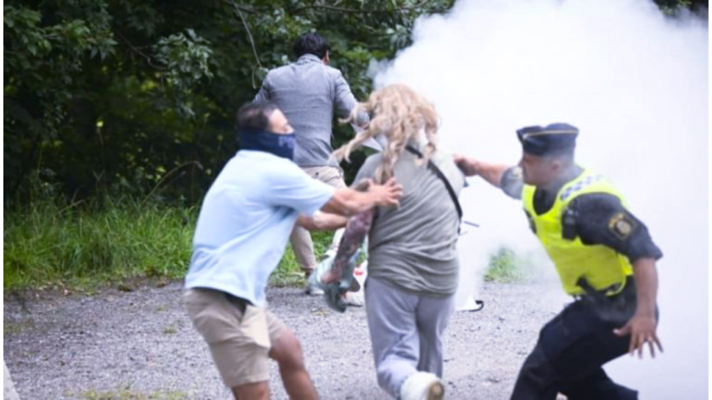 السلطات السويدية تسمح مجددًا بحرق نسخة من المصحف الشريف بحراسة الشرطة - 2026 جريدة الاخبار 24 % - السلطات السويدية تسمح مجددًا بحرق نسخة من المصحف الشريف بحراسة الشرطة