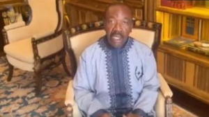 جريدة الاخبار 24 % - انقلاب عسكري في الغابون يضع حدًا لحكم الرئيس علي بن بونغو بالغابون