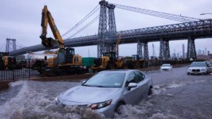 جريدة الاخبار 24 % - نيويورك تعلن حالة الطوارئ بسبب الفيضانات الكارثية