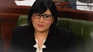 جريدة الاخبار 24 % - استمرار سلسلة الاعتقالات واستهداف الشخصيات السياسية والمعارضين بتونس