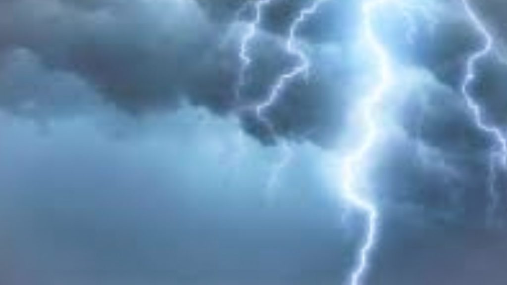 توقعات طقس اليوم الخميس حرارة منخفضة وتساقط أمطار خفيفة ببعض مناطق المملكة - 2026 جريدة الاخبار 24 % - توقعات طقس اليوم الخميس حرارة منخفضة وتساقط أمطار خفيفة ببعض مناطق المملكة