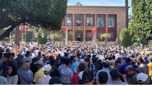 جريدة الاخبار 24 % - دعوة الجامعة الوطنية للتعليم لتعليق الاحتجاجات والتركيز على المفاوضات والحوار