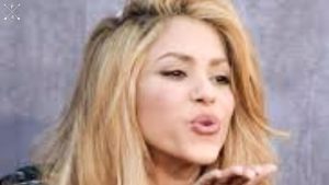 جريدة الاخبار 24 % - نجمة البوب شاكيرا تتوصل الى اتفاق لإنهاء محاكمتها بتهمة التهرب الضريبي باسبانيا