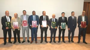 جريدة الاخبار 24 % - توقيع اتفاق حول النظام الأساسي لموظفي قطاع التربية الوطنية