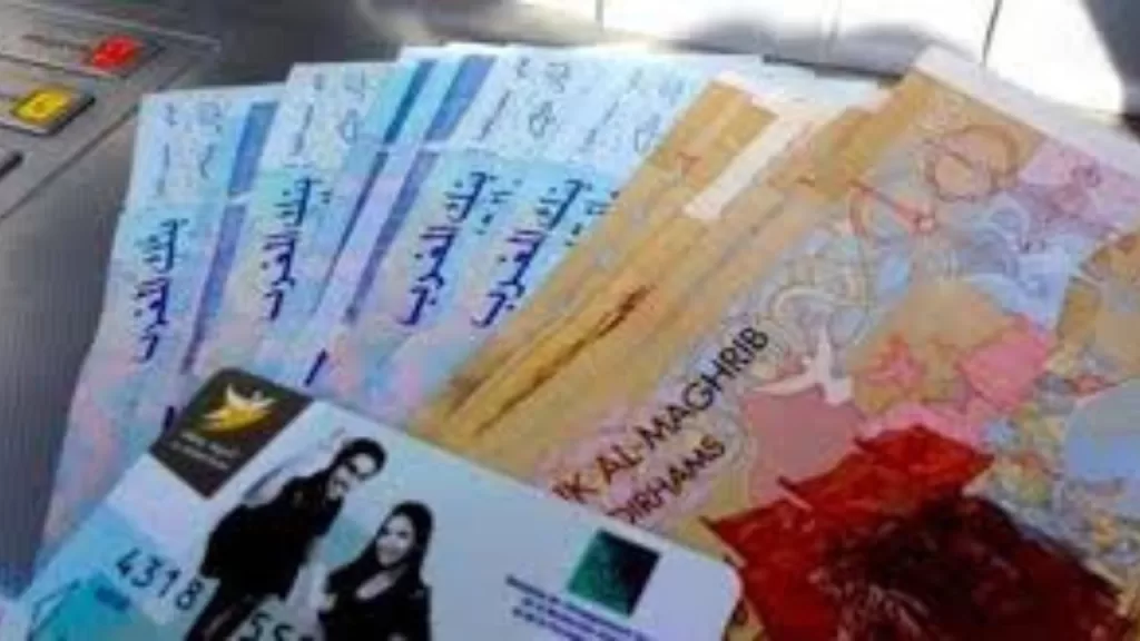 جريدة الاخبار 24 % - فضيحة استخدام بطاقات الطلبة منحتي في عمليات سحب غير قانونية بالرباط