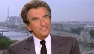 جريدة الاخبار 24 % - جاك لانغ يُعاد انتخابه رئيسًا لمعهد العالم العربي للمرة الرابعة