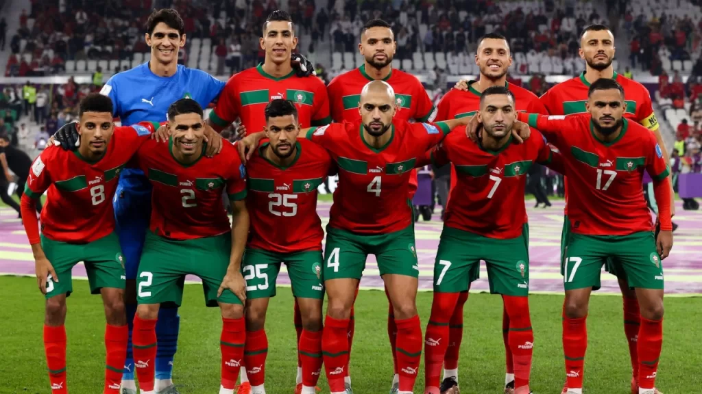 جريدة الاخبار 24 % - المنتخب الوطني المغربي يتوجه إلى كوت ديفوار للمشاركة في كأس إفريقيا للأمم