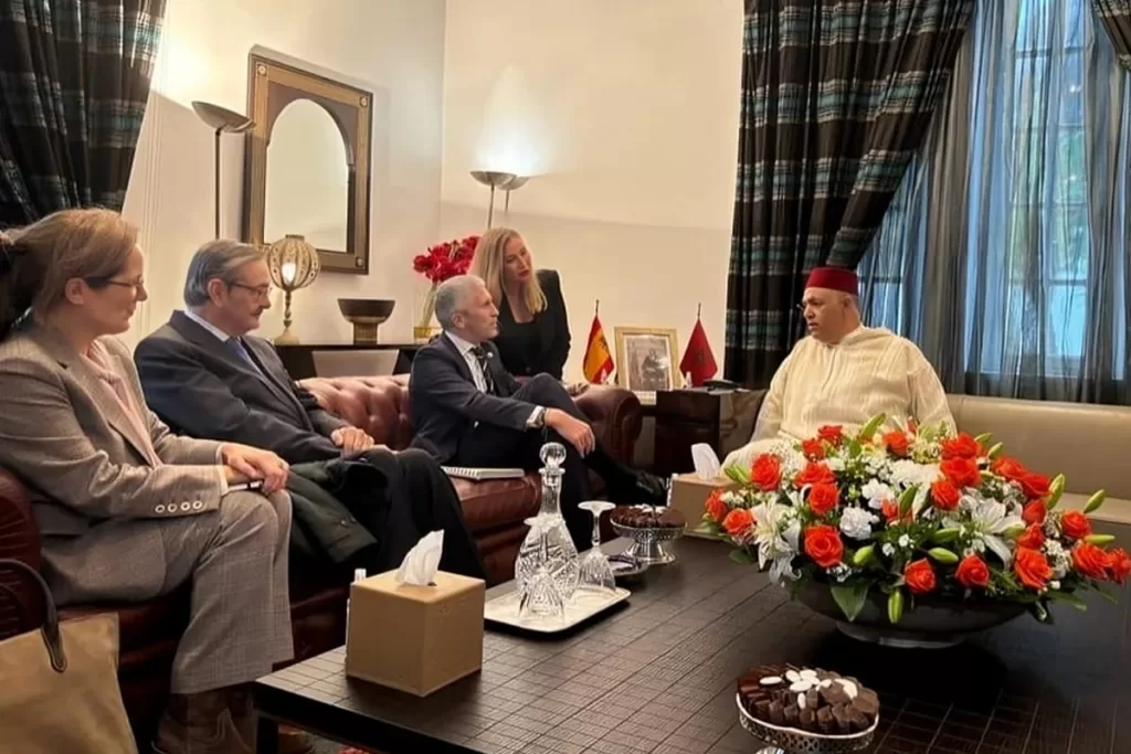 وزير الداخلية المغربي ونظيره الإسباني يؤكدان تعزيز الشراكة الاستثنائية بين البلدين - 2026 وزير الداخلية المغربي ونظيره الإسباني يؤكدان تعزيز الشراكة الاستثنائية بين البلدين