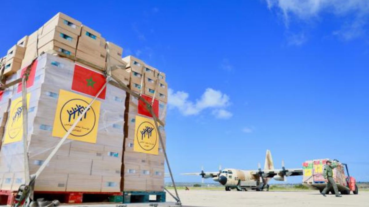 جريدة الاخبار 24 % - سفير فلسطين يشيد بالتضامن الإنساني لجلالة الملك  بالمساعدات للشعب الفلسطيني