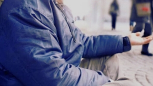 جريدة الاخبار 24 % - توصيات المجلس الاقتصادي والاجتماعي والبيئي للقضاء على تسول الأطفال