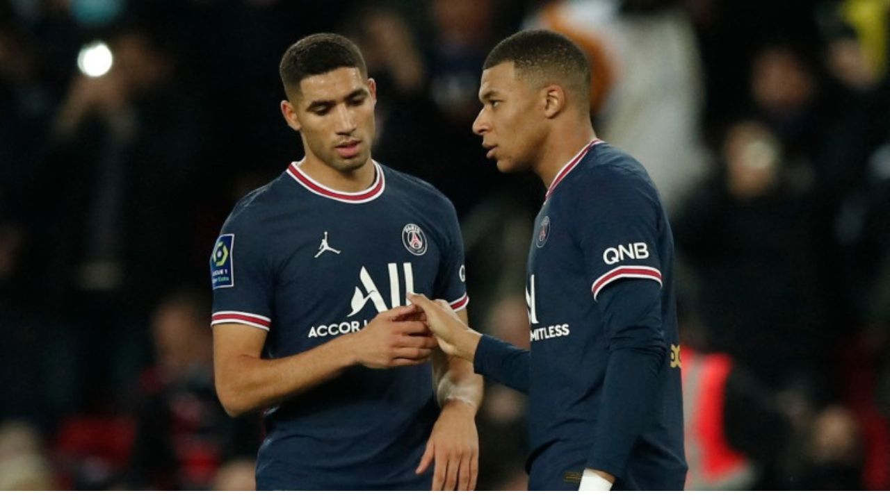 جريدة الاخبار 24 % - باريس سان جيرمان يفتح باب رحيل أشرف حكيمي في الصيف المقبل