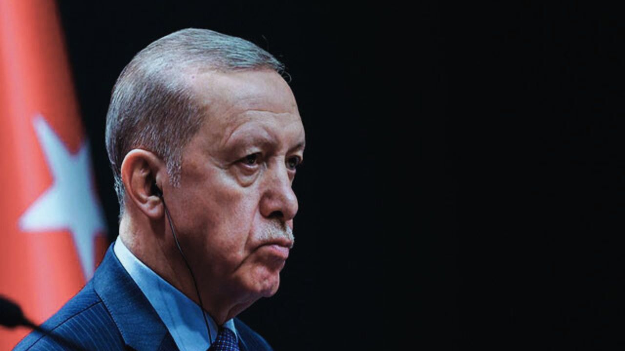 جريدة الاخبار 24 % - تفوق حزب الشعب الجمهوري في الانتخابات المحلية التركية هل يشكل تحولا سياسيا؟