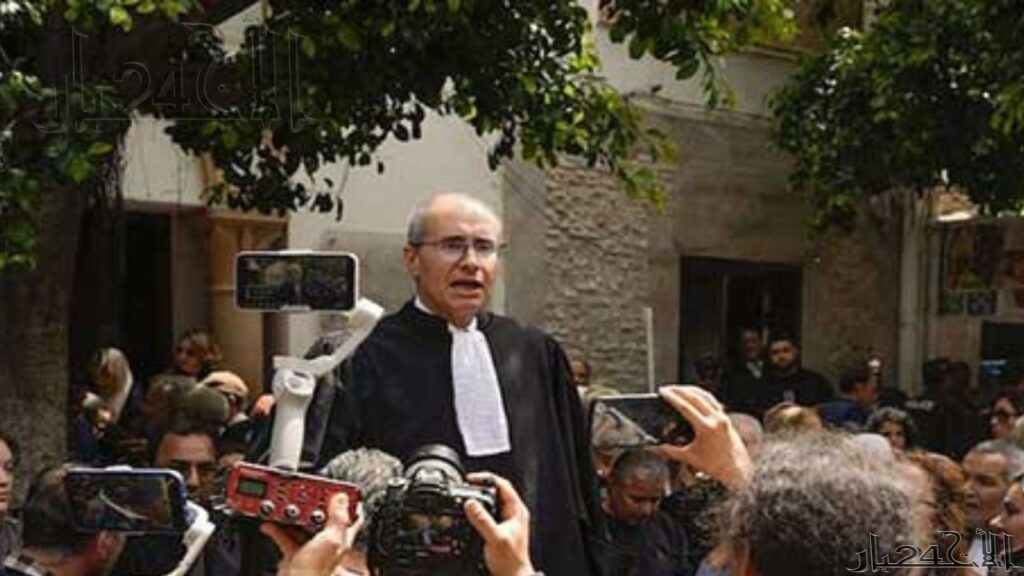 جريدة الاخبار 24 % - المحامون بتونس مستمرون في النضال لرفع راية الحريات الديمقراطية والتغيير السياسي