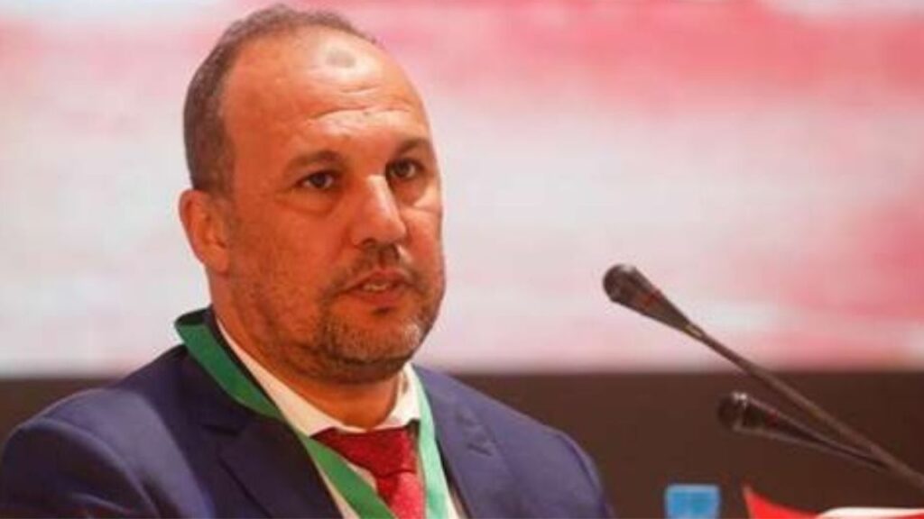 جريدة الاخبار 24 % - أربعة أندية تستوفي شروط المشاركة في البطولة الاحترافية القسم الأول