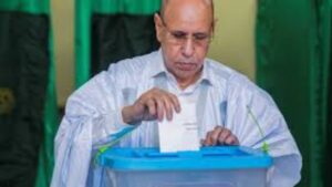 جريدة الاخبار 24 % - تفوق محمد ولد الغزواني في الجولة الأولى من الانتخابات الرئاسية بموريتانيا