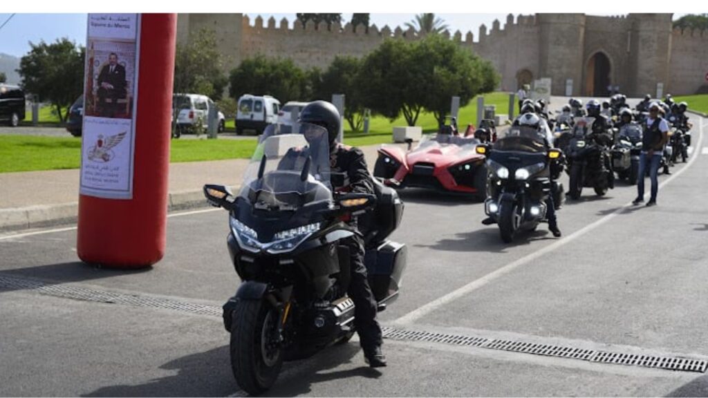 جريدة الاخبار 24 % - انطلاق الدورة الخامسة من طواف عيد العرش للدراجات النارية بالرباط
