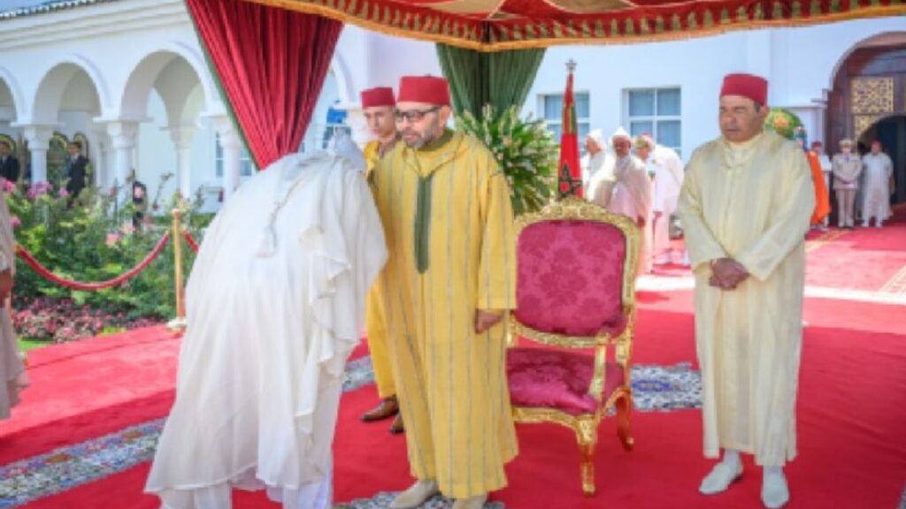 جلالة الملك يترأس حفل استقبال بمناسبة الذكرى الخامسة والعشرين لعيد العرش المجيد بالمضيق - 2026 جريدة الاخبار 24 % - جلالة الملك يترأس حفل استقبال بمناسبة الذكرى الخامسة والعشرين لعيد العرش المجيد بالمضيق