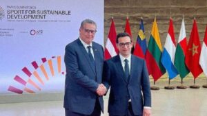 جريدة الاخبار 24 % - رئيس الحكومة يشارك في قمة الرياضة والتنمية المستدامة بباريس