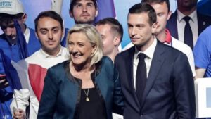 جريدة الاخبار 24 % - صعود اليمين المتطرف وتداعياته على العلاقات الفرنسية المغربية