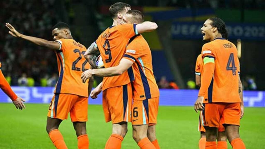 منتخب هولندا يتأهل إلى نصف نهائي يورو بعد فوزه على نظيره تركيا - 2026 جريدة الاخبار 24 % - منتخب هولندا يتأهل إلى نصف نهائي يورو بعد فوزه على نظيره تركيا