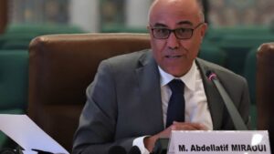 جريدة الاخبار 24 % - تفاصيل القرار الجديد لوزير التعليم العالي رفع وحدات سلك الماستر