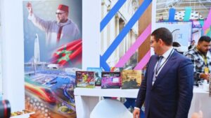 جريدة الاخبار 24 % - الجناح المغربي يتألق بثراء تراثه الثقافي في القرية الفرنكفونية بباريس