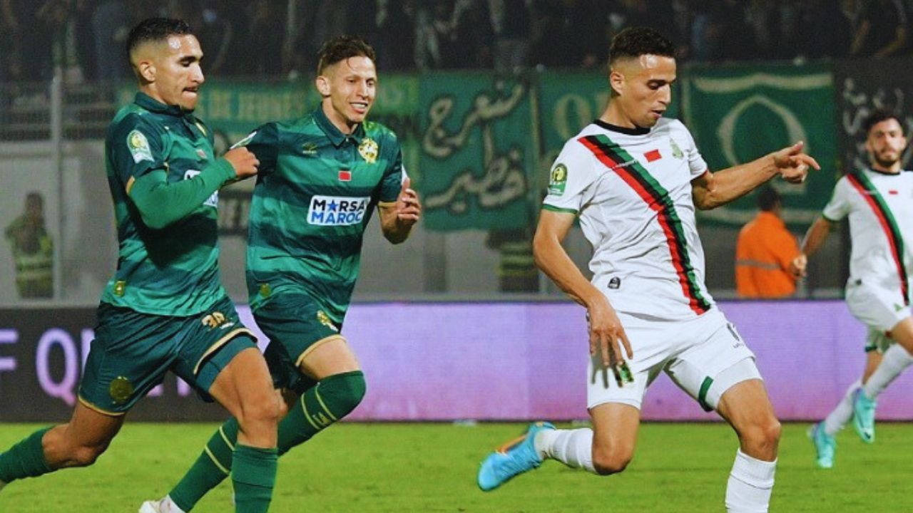 جريدة الاخبار 24 % - فريق الجيش الملكي يفوز على الرجاء في قمة مغربية بدوري أبطال إفريقيا