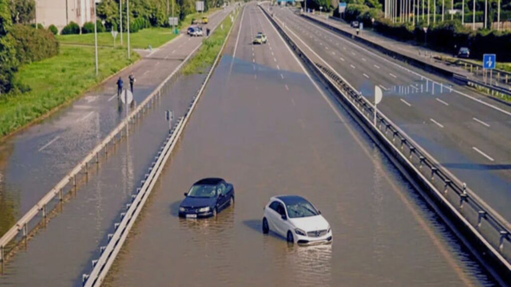 عودة الأمطار الغزيرة إلى كتالونيا بعد عواصف فالنسيا - 2026 جريدة الاخبار 24 % - عودة الأمطار الغزيرة إلى كتالونيا بعد عواصف فالنسيا