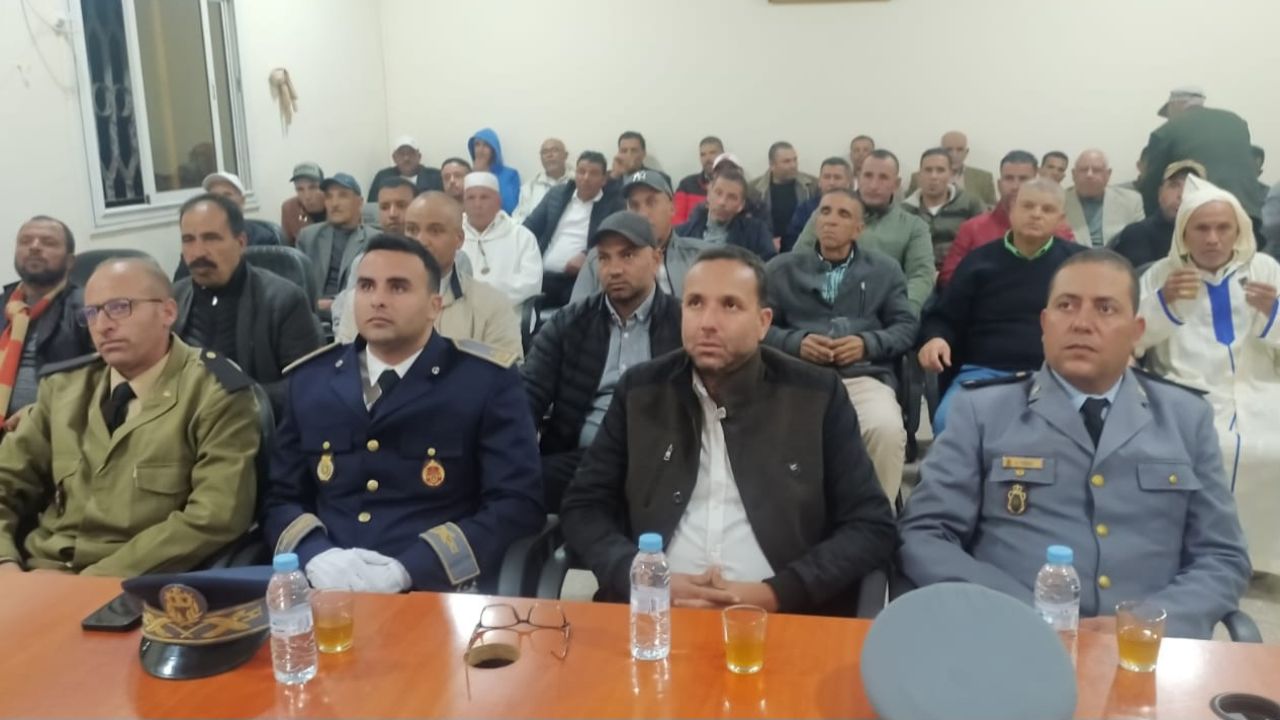 جريدة الاخبار 24 % - مراسيم الإنصات للخطاب الملكي السامي بمناسبة الذكرى 49 للمسيرة الخضراء