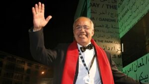 جريدة الاخبار 24 % - مهرجان النون الدولي للمسرح يكرم الراحل مصطفى الداسوكين