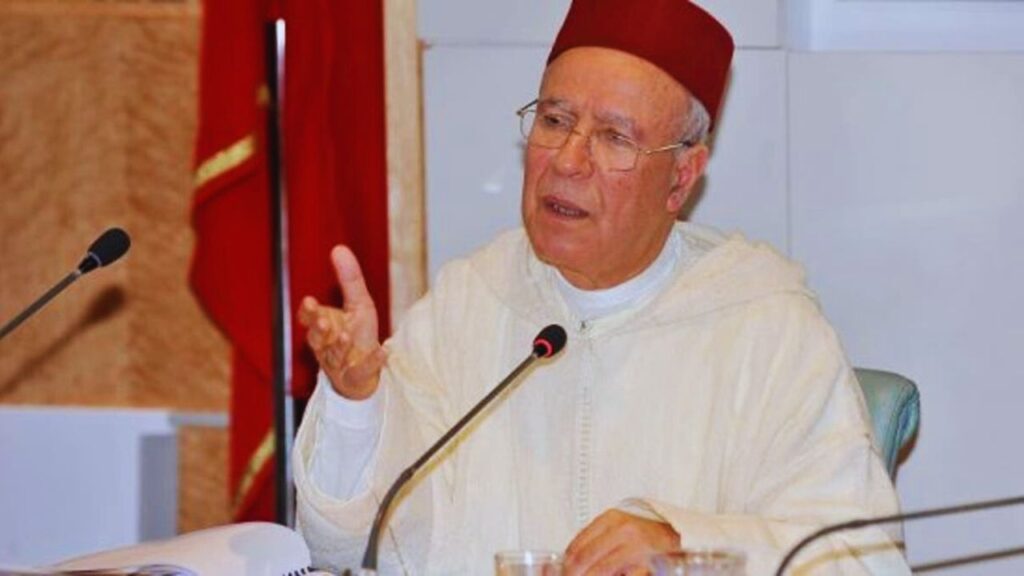 جريدة الاخبار 24 % - أحمد التوفيق يسلط الضوء على الفهم الخاطئ والواقع في العلاقة بين الدين والسياسة