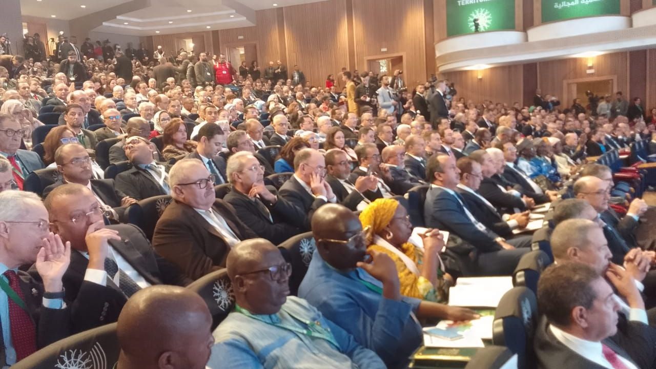 جريدة الاخبار 24 % - اختتام المناظرة الوطنية الثانية للجهوية المتقدمة بطنجة