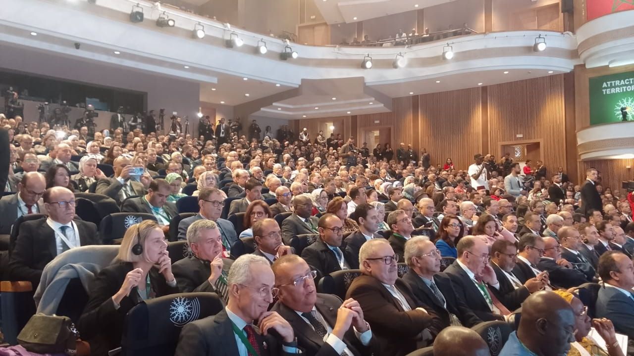 جريدة الاخبار 24 % - اختتام المناظرة الوطنية الثانية للجهوية المتقدمة بطنجة