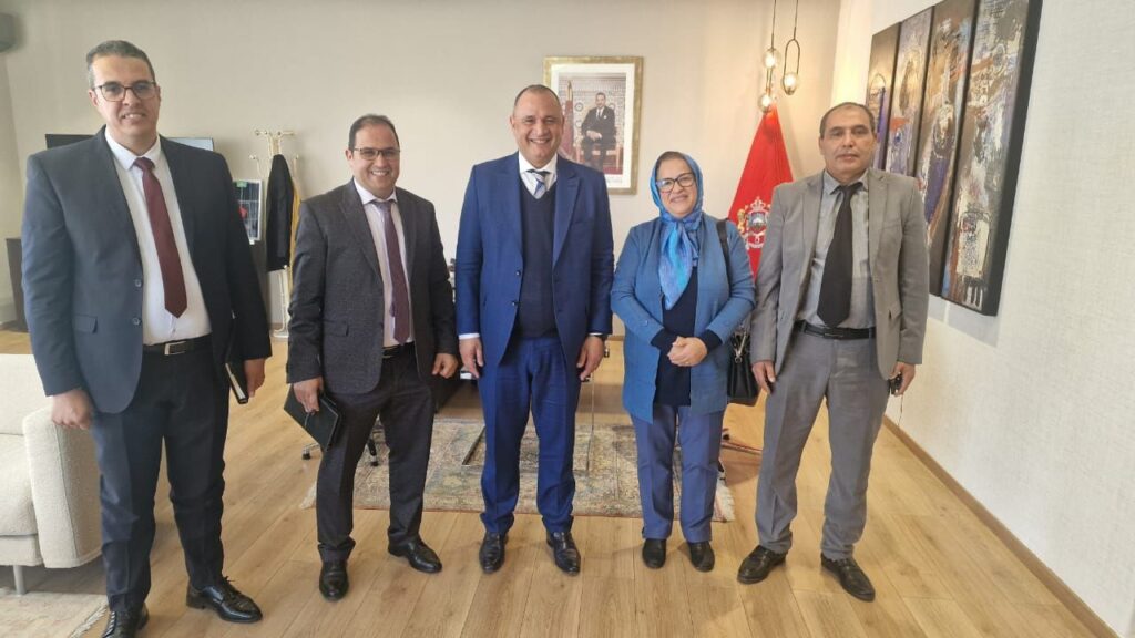 جريدة الاخبار 24 % - الجامعة الوطنية لأرباب المقاهي تسابق الزمن لتسوية الديون قبل الملتقيات الرياضية