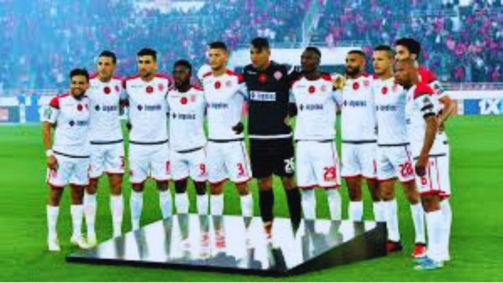 جريدة الاخبار 24 % - فريق الوداد الرياضي يترقب منافسيه بكأس العالم للأندية في الولايات المتحدة