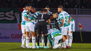 جريدة الاخبار 24 % - هل سيؤثر تعادل الرجاء الرياضي على مسيرته في دوري عصبة الأبطال