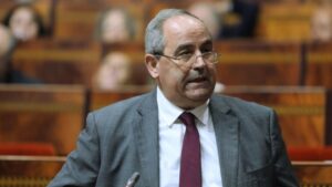 جريدة الاخبار 24 % - وزير التعليم العالي إصلاحات جذرية لتحسين جودة الحياة الطلابية بالأحياء الجامعية