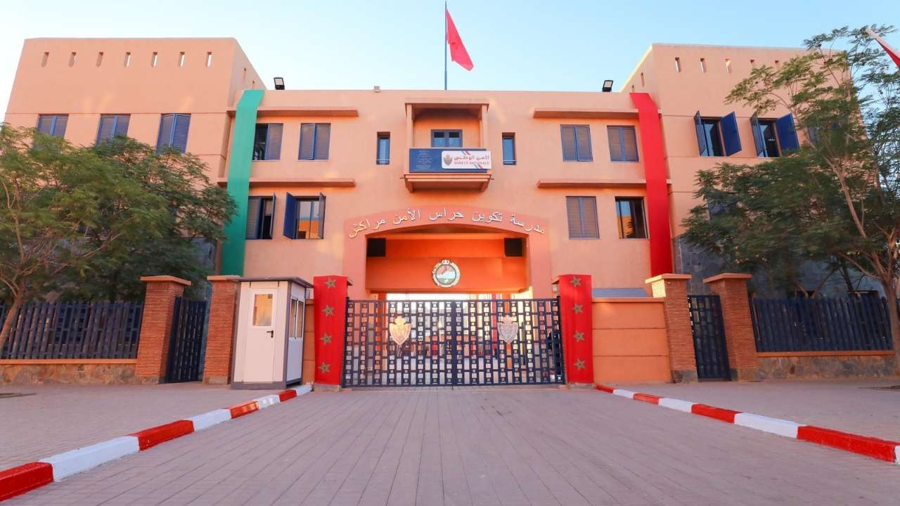 جريدة الاخبار 24 % - افتتاح مدرسة تكوين حراس الأمن بمراكش رؤية استراتيجية لتكوين الشرطي