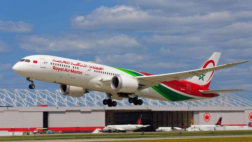 جريدة الاخبار 24 % - الخطوط الملكية المغربية تطلق خطا جويا جديدا بين الرباط والداخلة