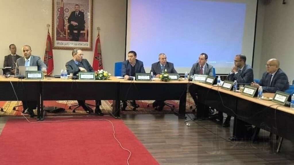 جريدة الاخبار 24 % - تدخل عامل سطات بدورة المجلس الإقليمي جدل حول تأخر المشاريع الرياضية