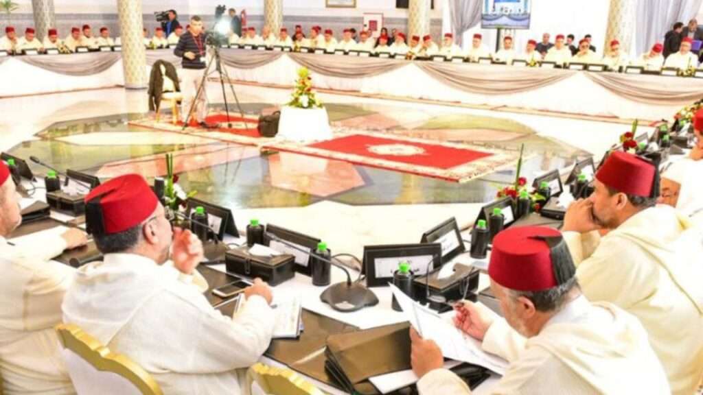 جريدة الاخبار 24 % - تشكيل لجنة من الكفاءات القانونية والفقهية لمراجعة تعديلات مدونة الأسرة