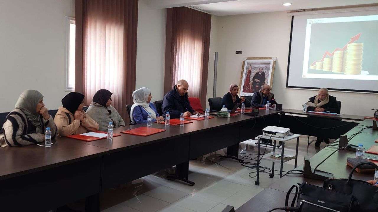 جريدة الاخبار 24 % - خريبكة تحتضن دورة تكوينية لحاملي المشاريع في مجال خلق المقاولة والتربية المالية