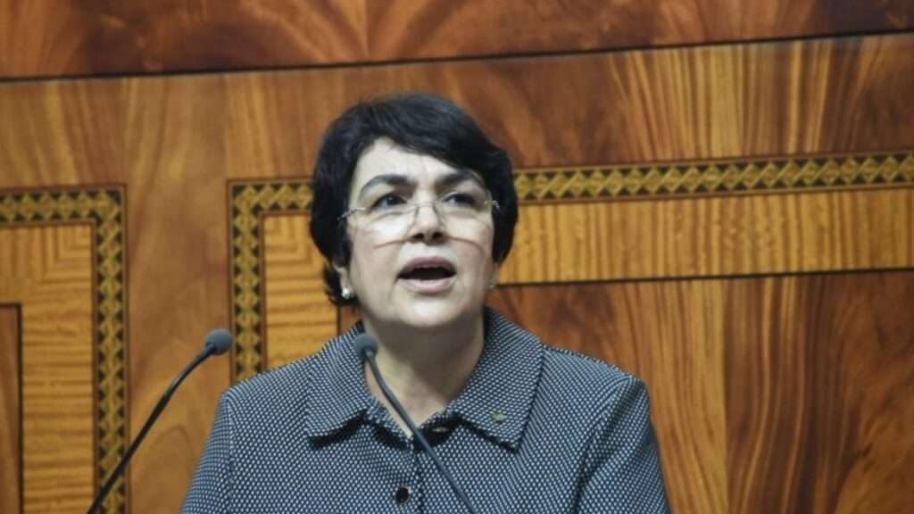 جريدة الاخبار 24 % - زينب العدوي تسلط الضوء على التحديات والفرص في التدبير العمومي