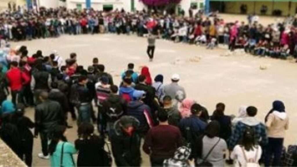 جريدة الاخبار 24 % - طلاب جامعة سيدي محمد بن عبد الله بفاس بين الوعود والواقع