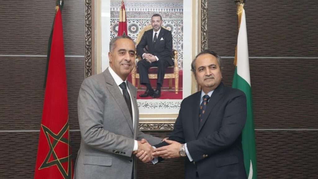 جريدة الاخبار 24 % - عبد اللطيف حموشي يستقبل المفتش العام للشرطة بالنيابة بوزارة الداخلية لباكستان