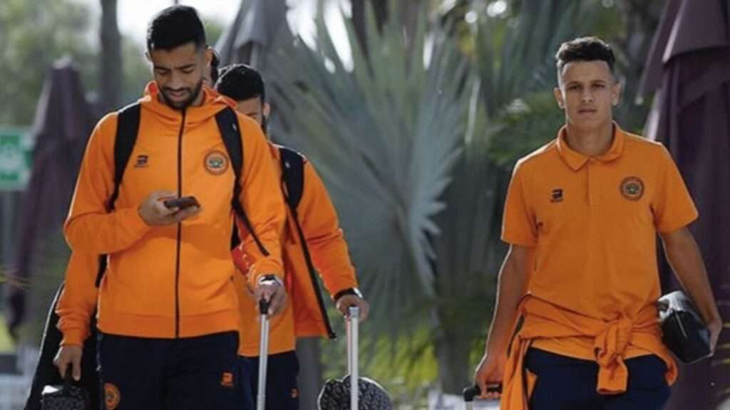 فريق نهضة بركان يشد الرحال إلى باماكو لمواجهة الملعب المالي - 2026 جريدة الاخبار 24 % - فريق نهضة بركان يشد الرحال إلى باماكو لمواجهة الملعب المالي