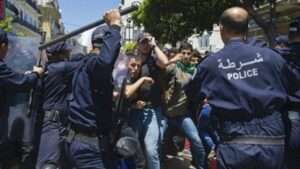 جريدة الاخبار 24 % - مقررة الأمم المتحدة تعبر عن قلقها إزاء انتهاكات المدافعين عن حقوق الانسان بالجزائر